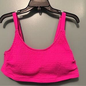 NWOT Pink Textured Women's Bikini Top